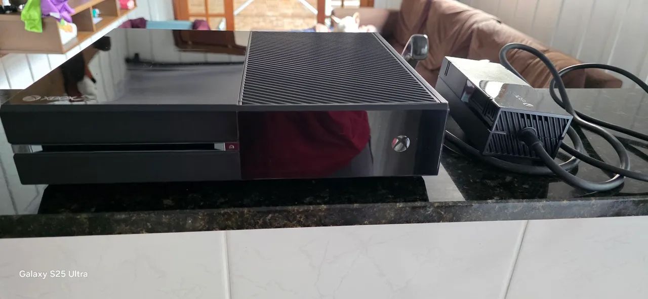 Xbox one + cd gta v