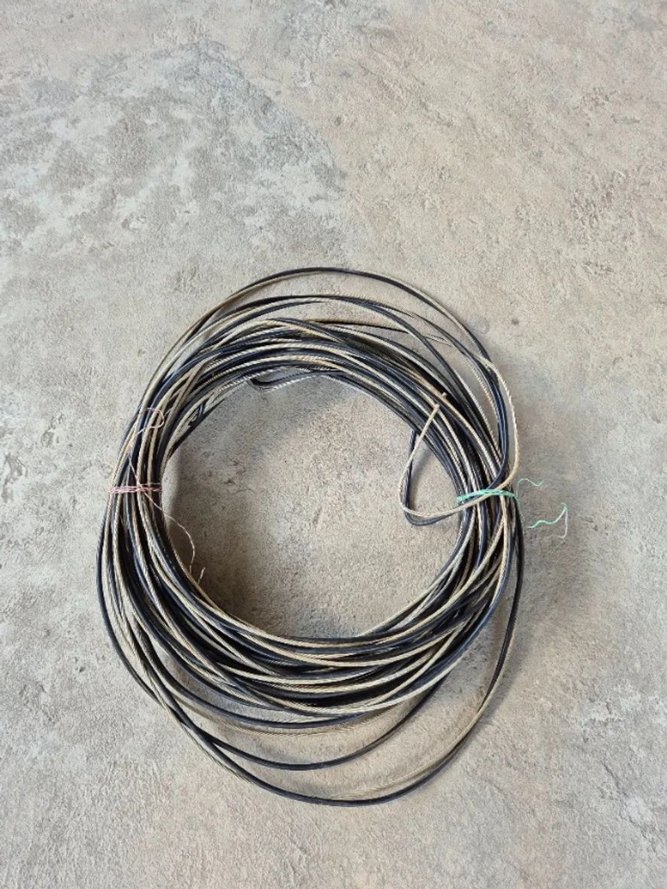 Cabo de aluminio de 10mm64962172115585122