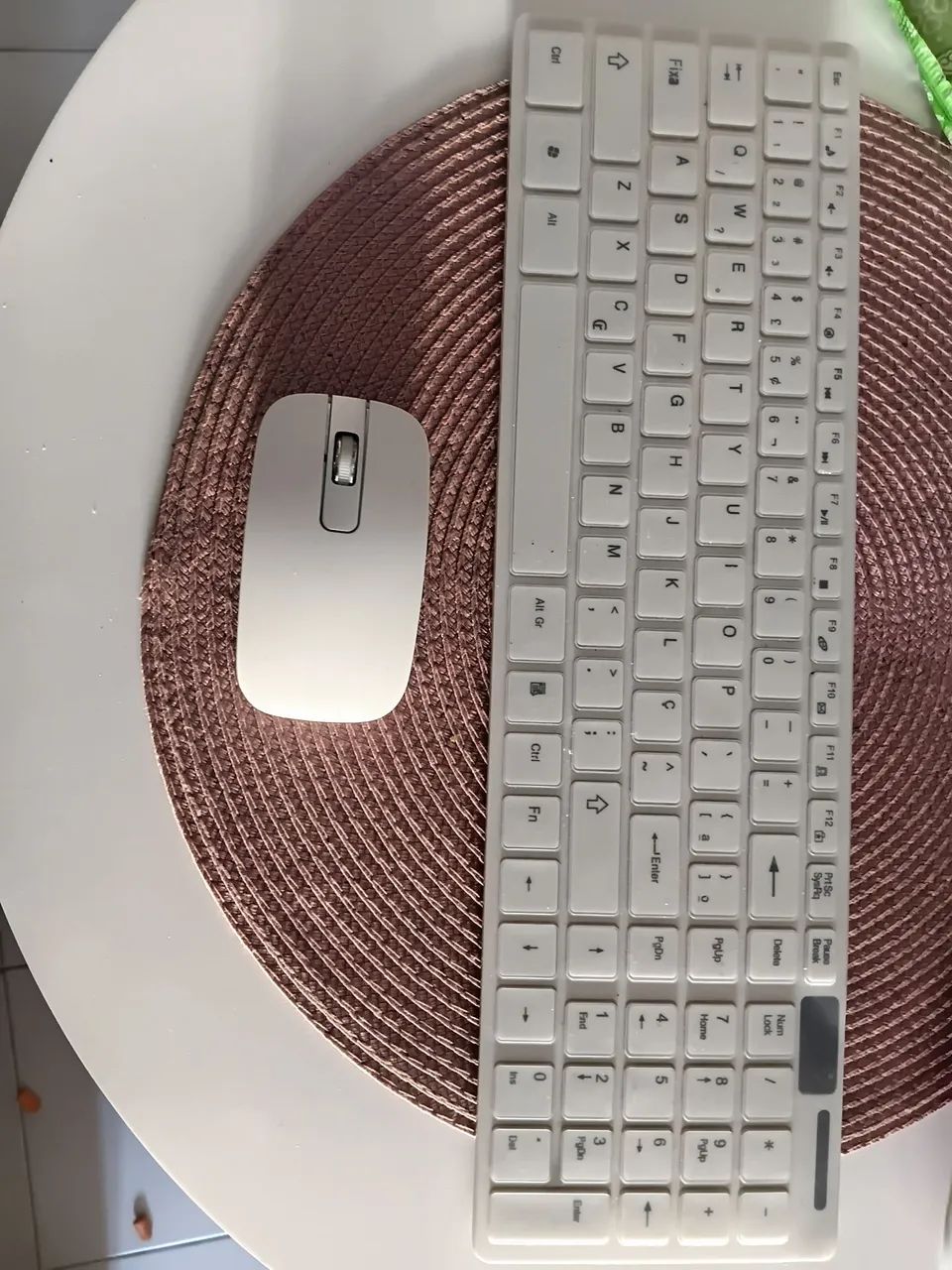 Teclado e Mouse sem fio branco 