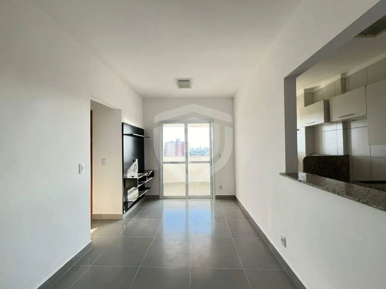 EDIFÍCIO VILLAGIO BELVEDERE | 2 QUARTOS | SALA | 1 BANHEIRO | 1 VAGA