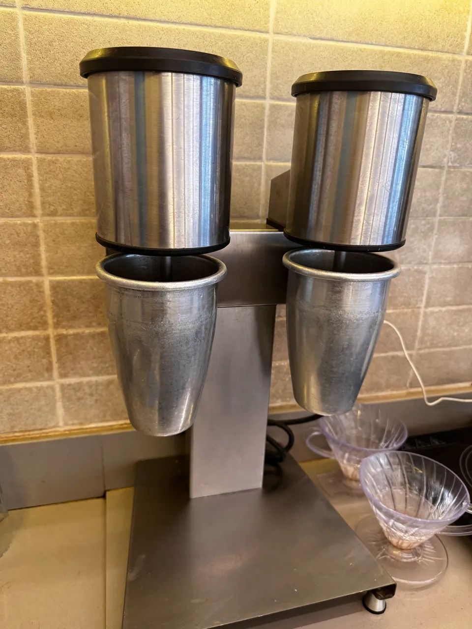 Mixer / Batedor de Milkshake duplo Bermar  - Foto 2