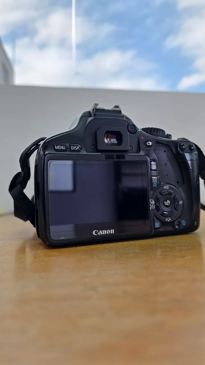 Câmera Canon EOS T2i - Foto 3