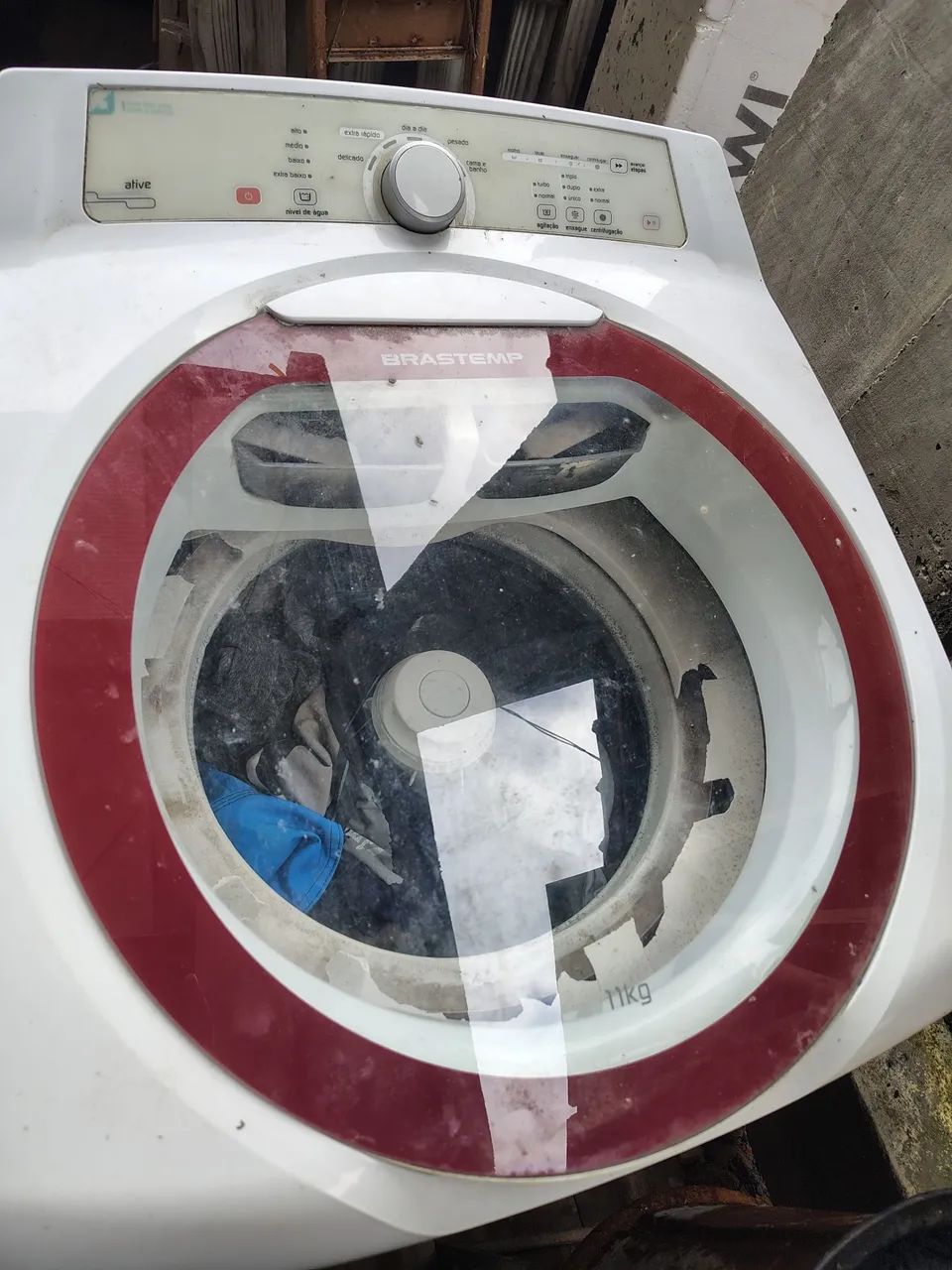 Maquina lavar em  ótimo funcionamento 250