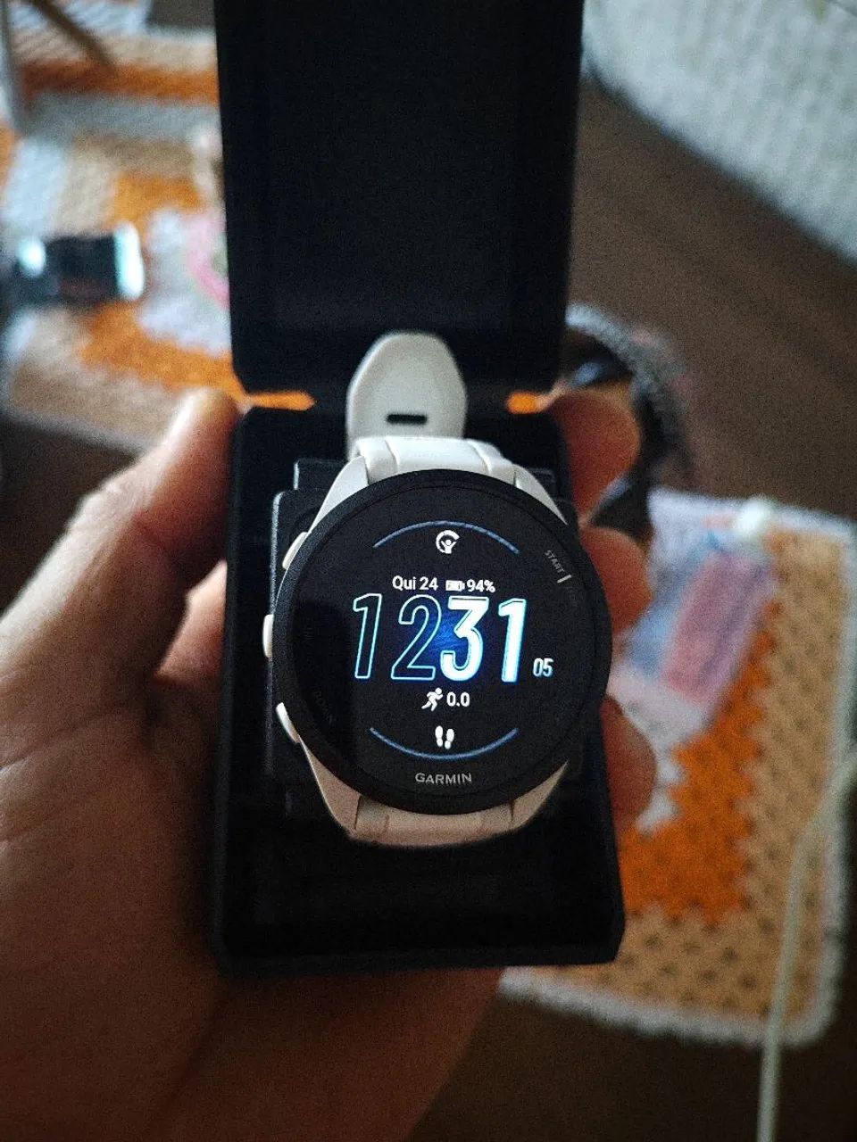 Relógio Garmin 165 SEMI NOVO 
