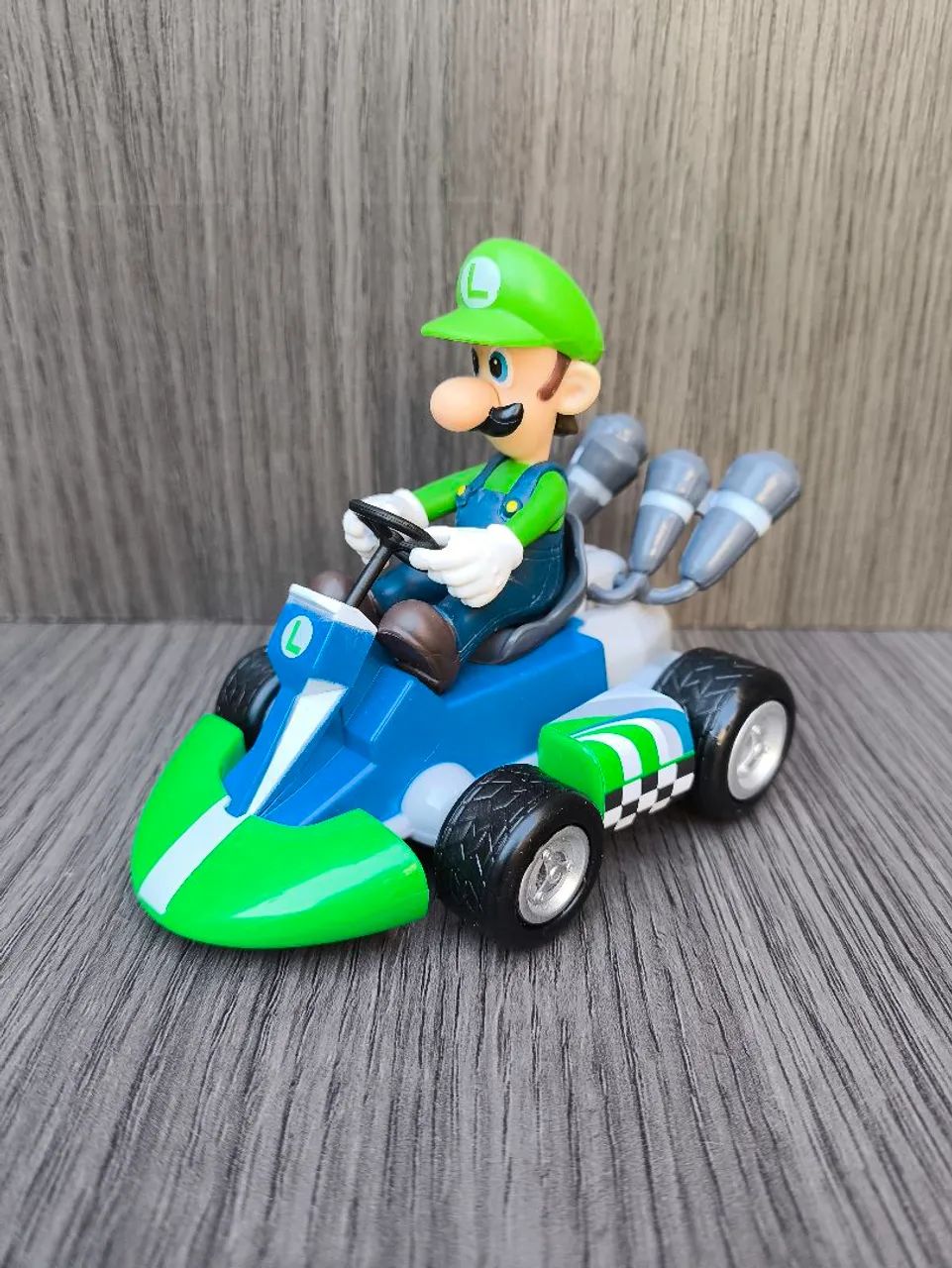 Luigi Miniatura Colecionável Mario Kart