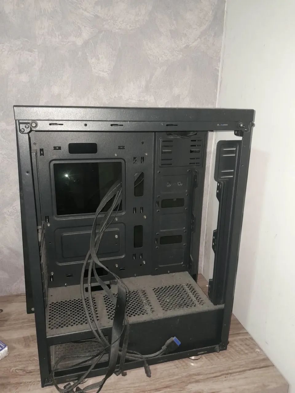 Gabinete DarkFlash Phantom - Foto 3