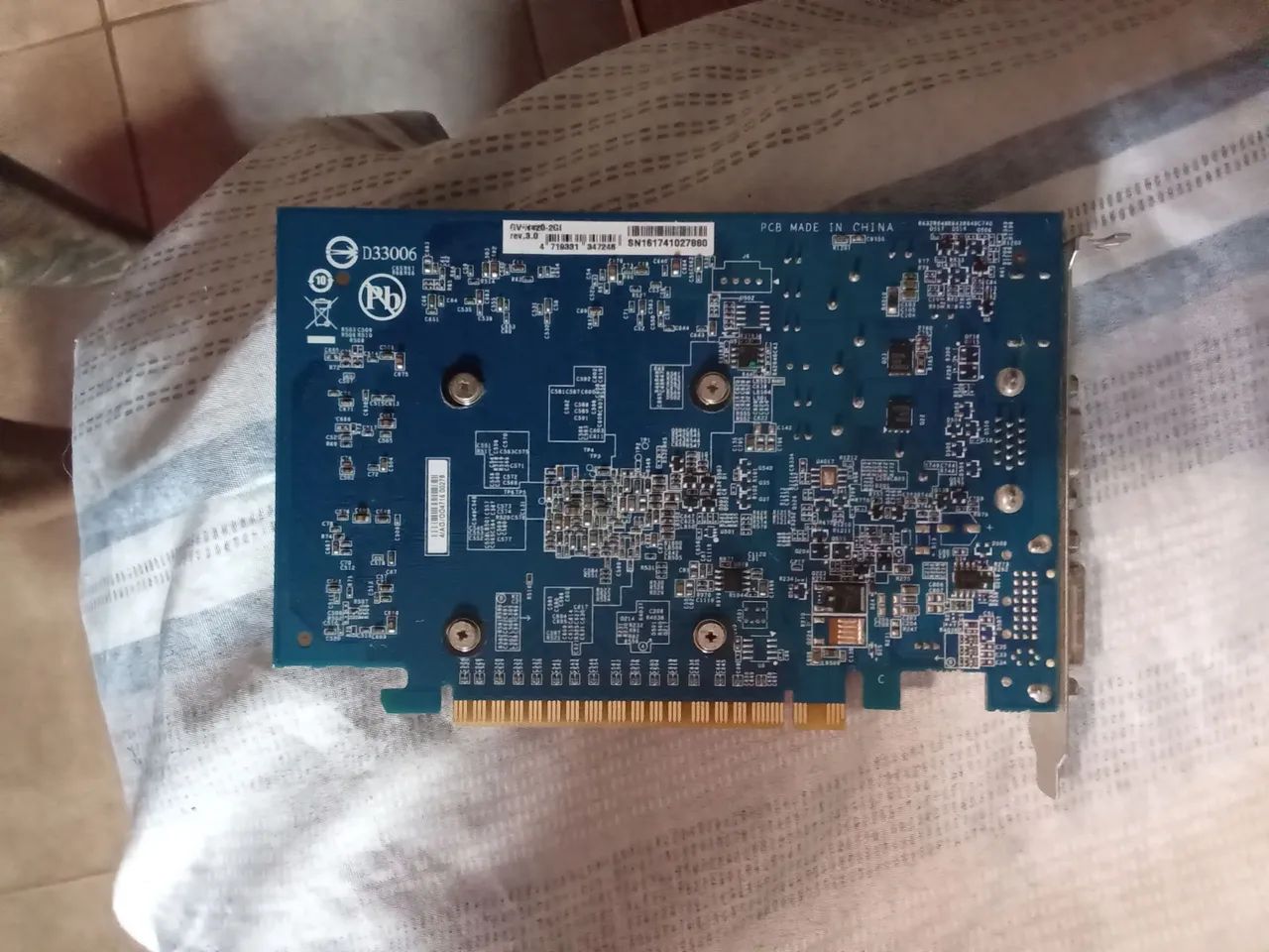 Placa de vídeo gt420 2GB com defeito - Foto 2