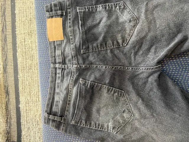 calça jeans tng cinza 40 - Foto 2
