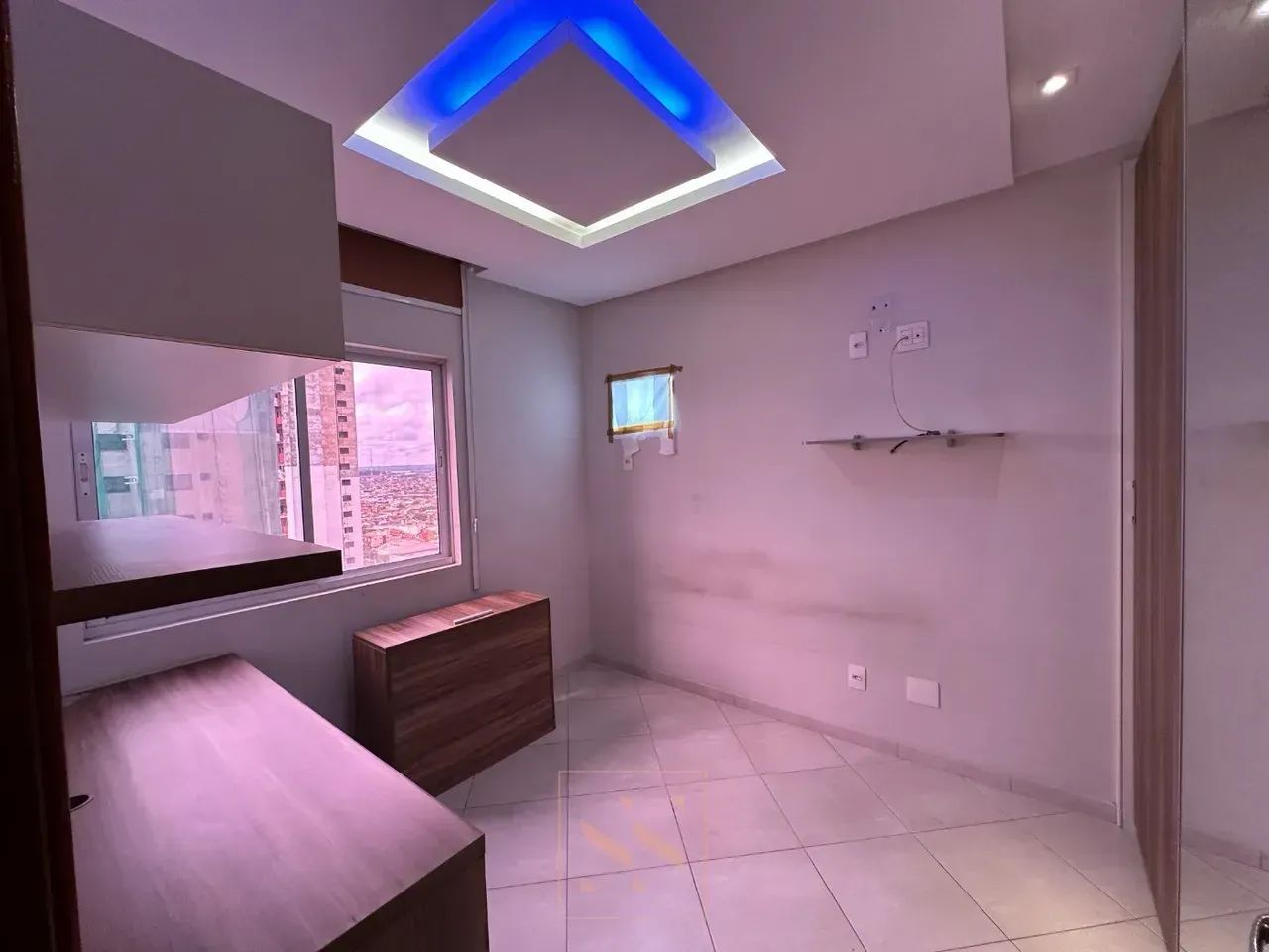 ALUGO APARTAMENTO COM 03 QUARTOS - ANDAR ALTO - NASCENTE - Foto 4