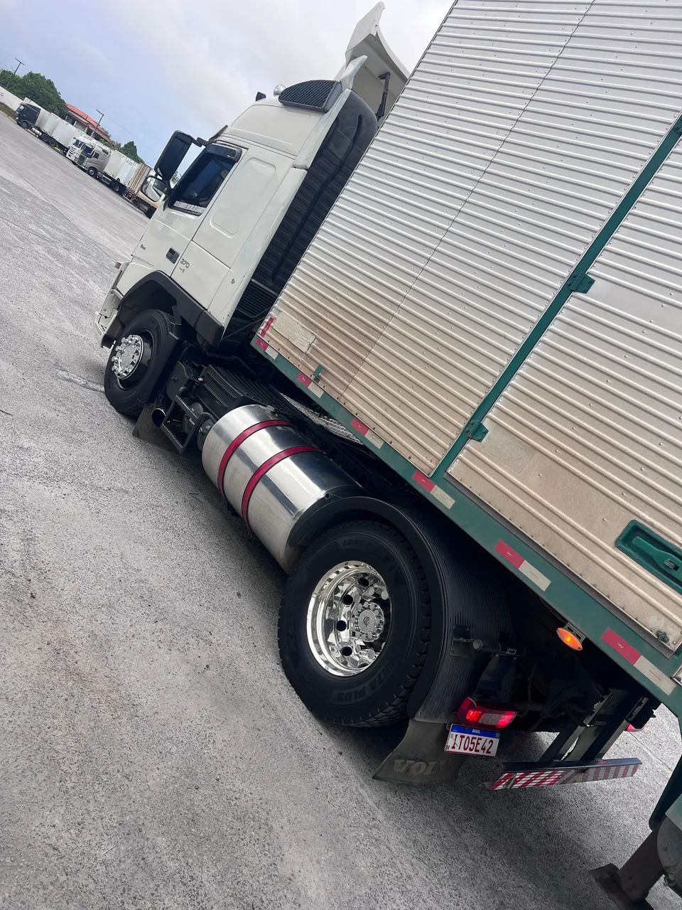 Volvo FM 370 ano 2012 automático  - Foto 5