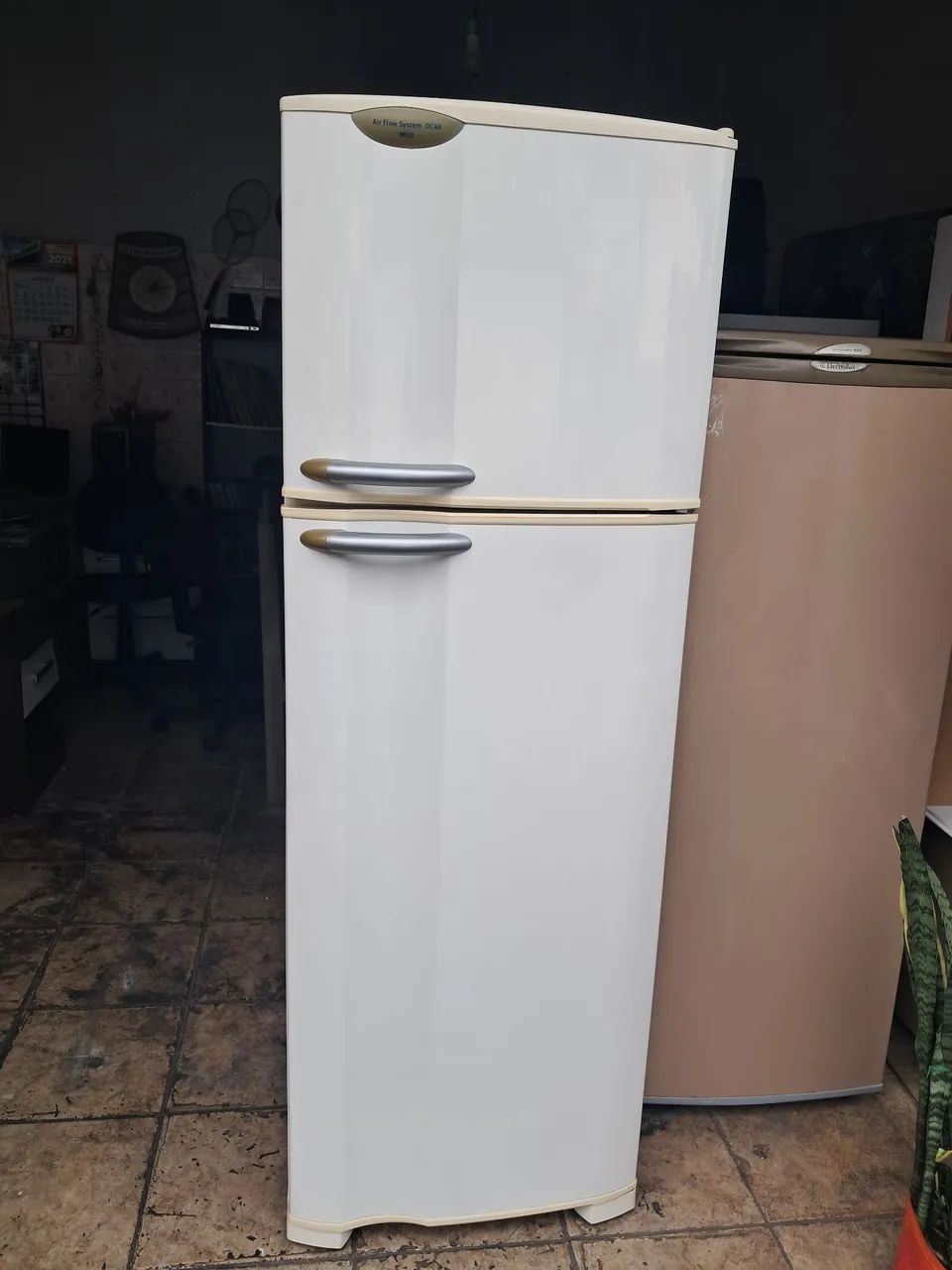 Geladeira Electrolux 400 lt 