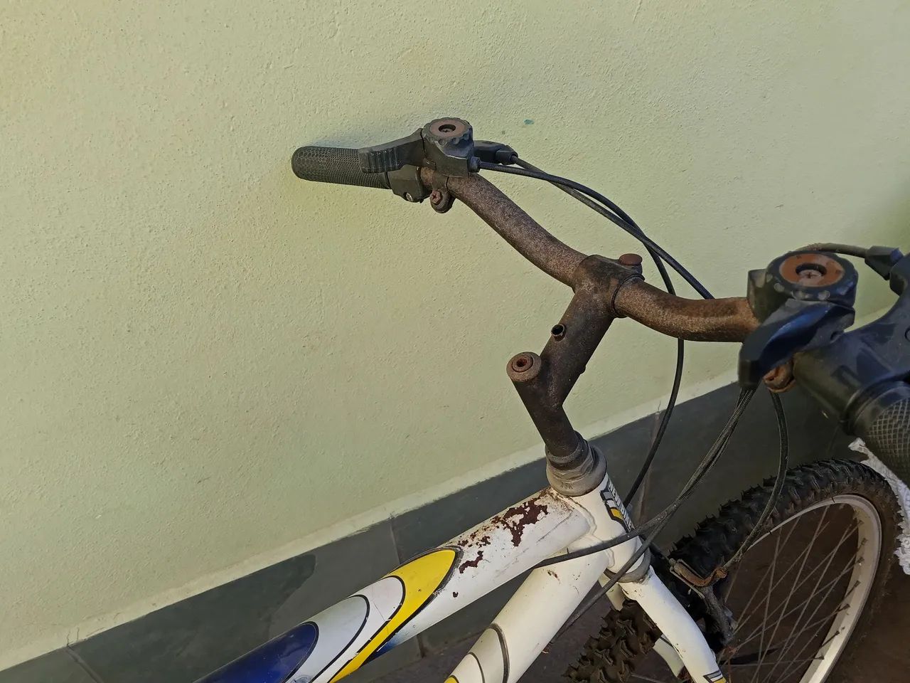 Bicicleta  - Foto 3