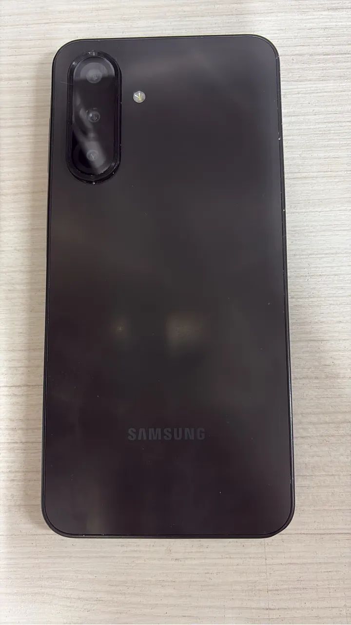 Samsung A17 - Foto 2