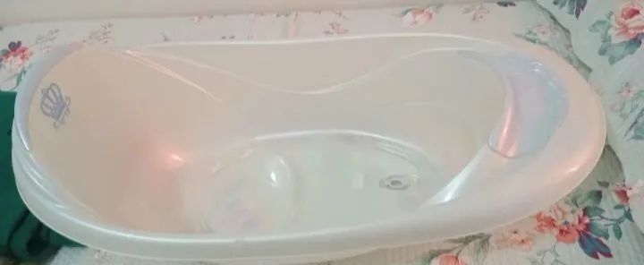  Banheira de bebê 