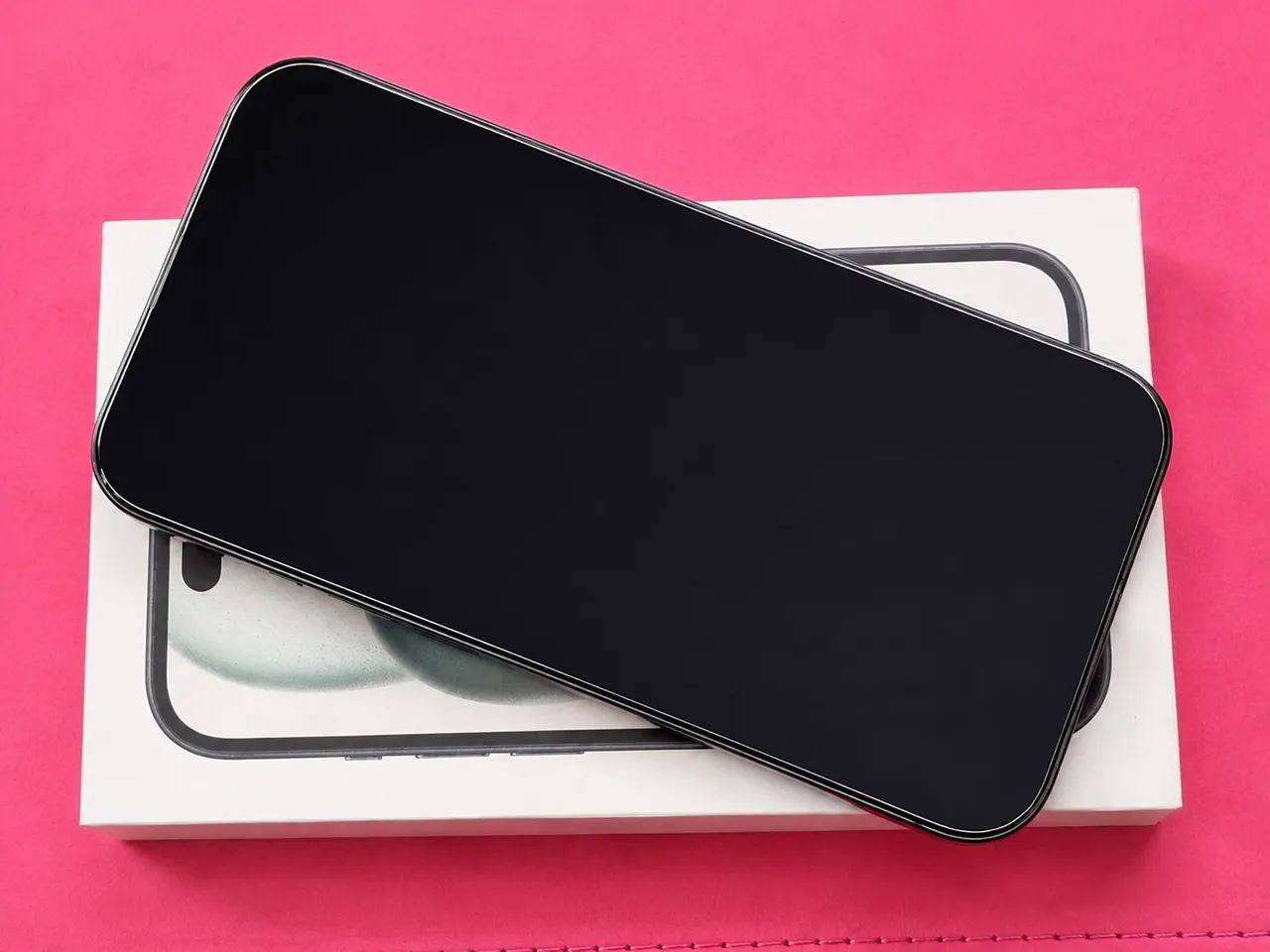 iPhone 15 