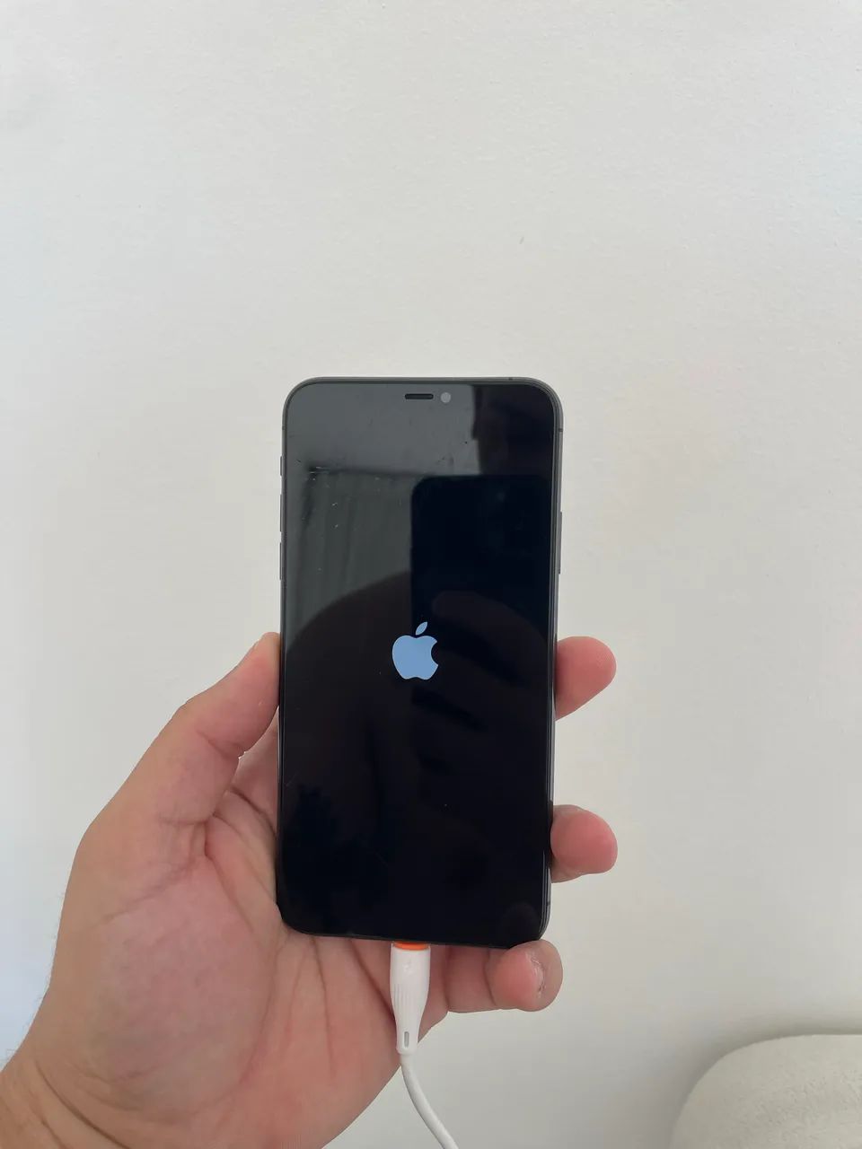 Vendo IPhone 11 Pro MAX  - Foto 2