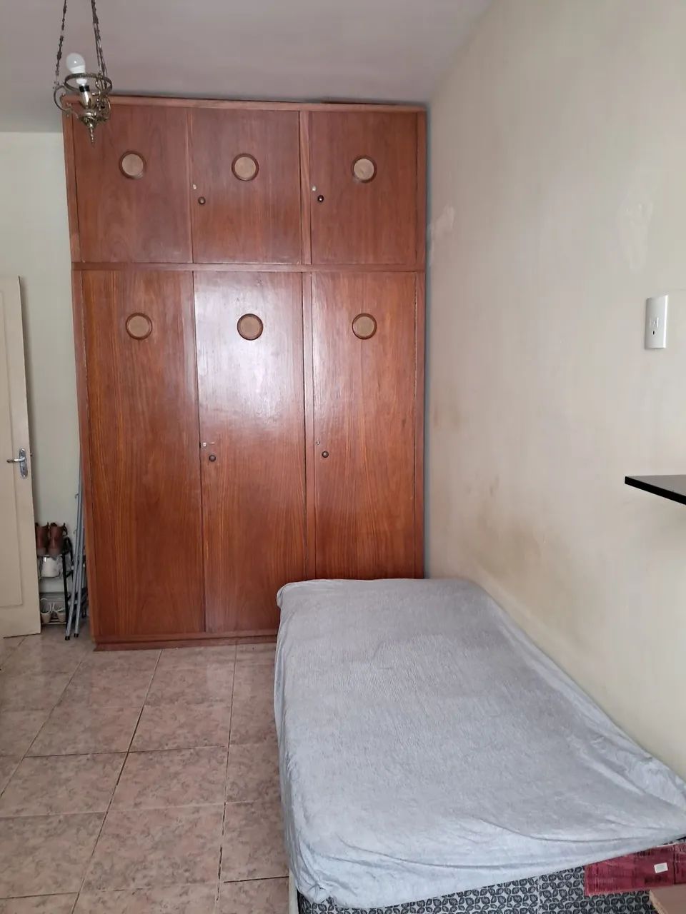 Vaga em Quarto espaçoso no Grajaú - Foto 2