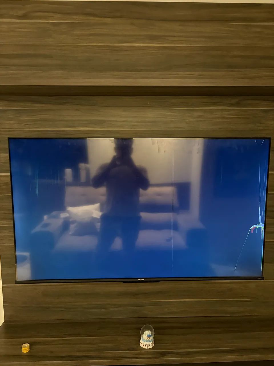 Tv Hisense 55 polegadas Q6n Tela rachada - Foto 3
