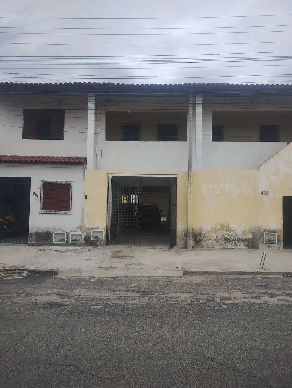 Vendo cinco casas prédio 