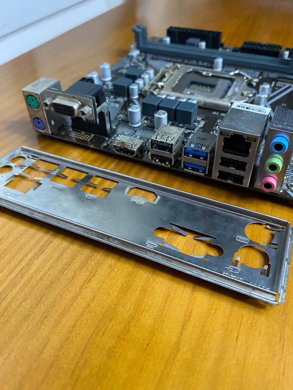 Gigabyte H410m - Foto 2