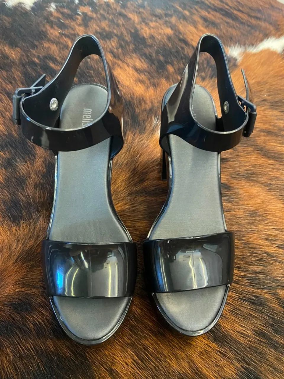 Sandália marca Melissa   - Foto 2