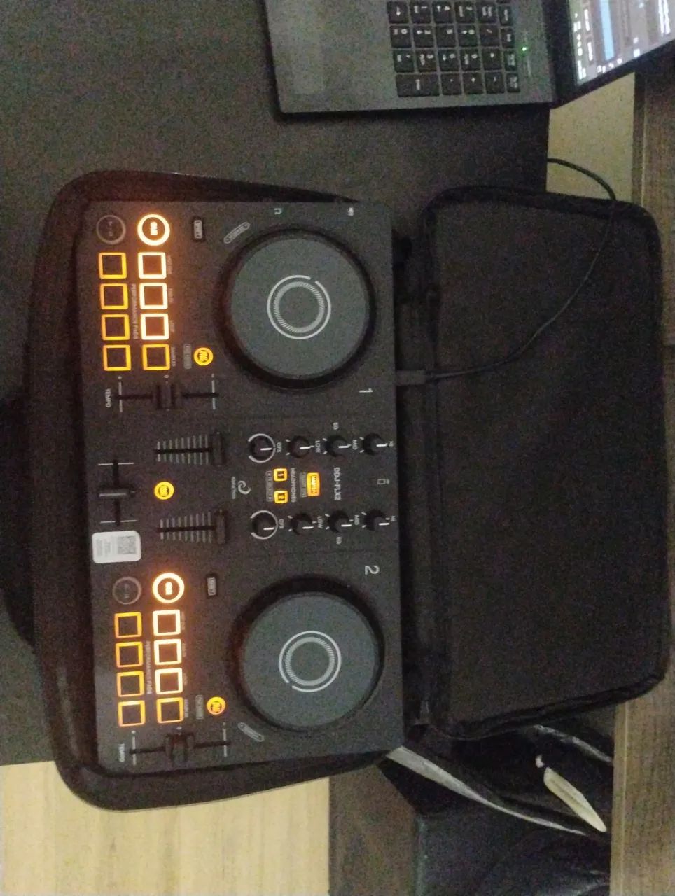 DDJ-FLX2 com BOLSA e Cabo p2 para p2 - Foto 4