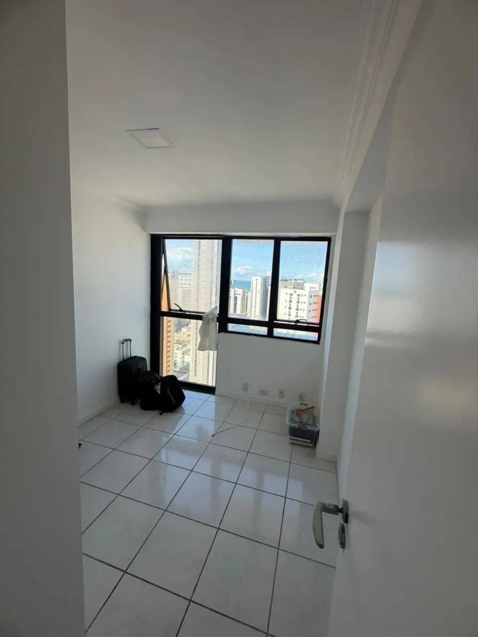 Imóvel com 3 quartos, 2 vagas, andar alto, em Boa Viagem - Recife - PE - Foto 5