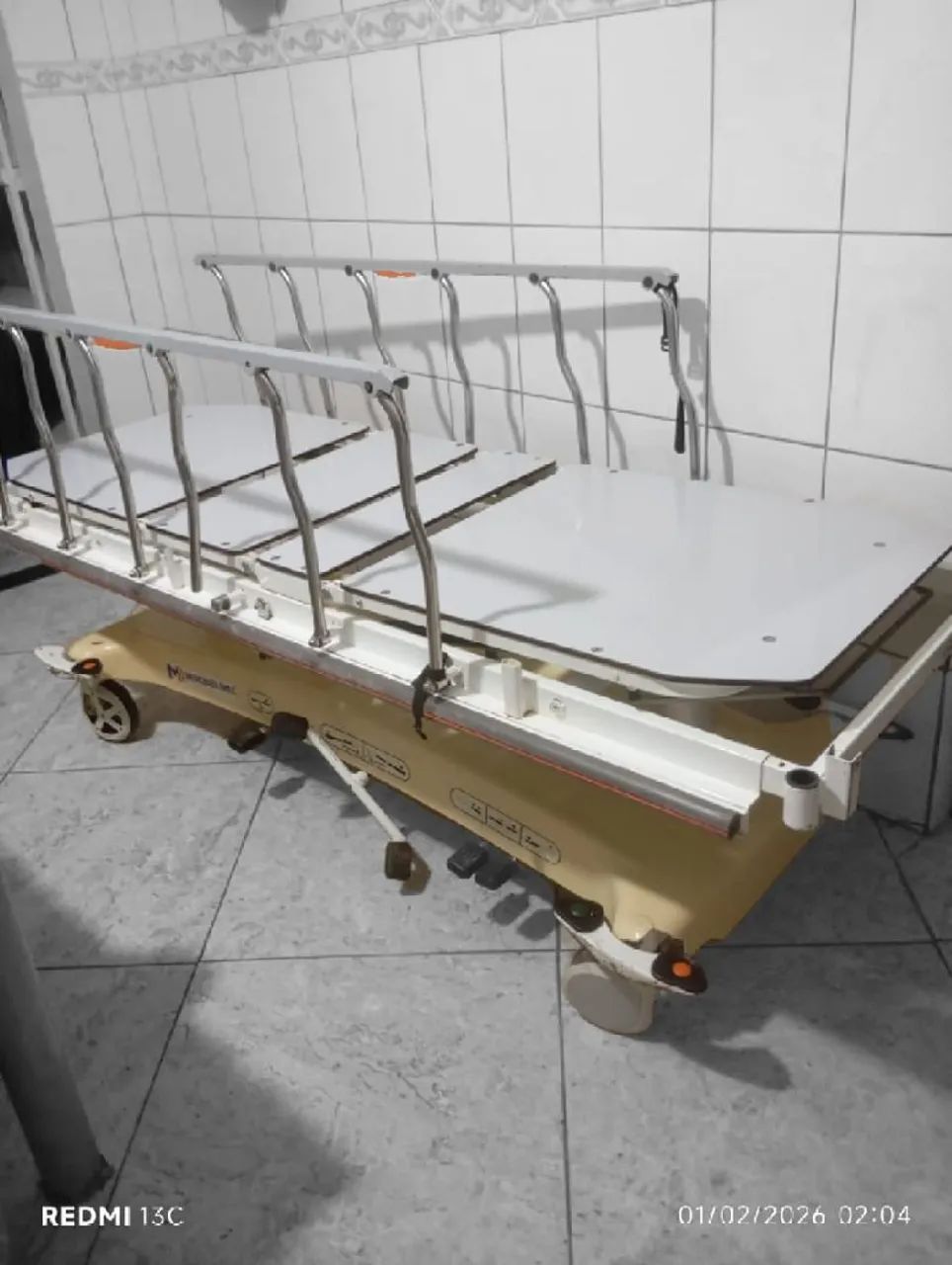 Maca Hospitalar Hidráulica - Completa - Excelente Estado - Foto 5