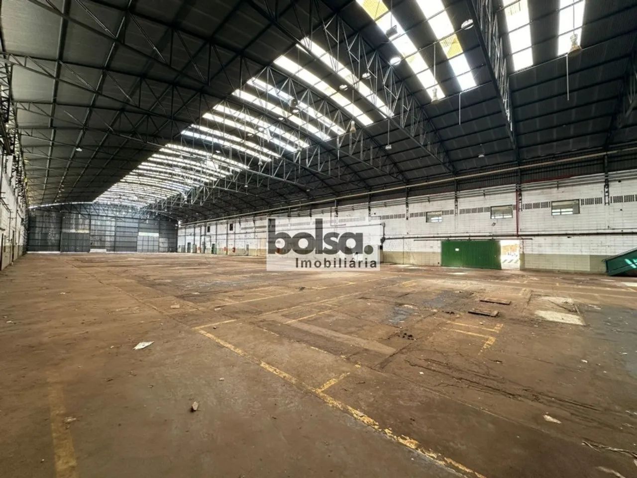 GALPÃO NO DISTRITO 1 COM 13.000M² A.C ! !