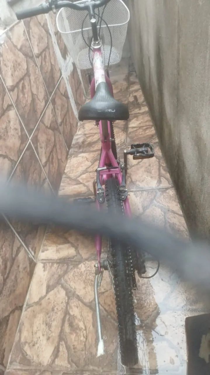 Bicicleta infantil princesas  da pra criança de  9 anos pra cima  - Foto 4