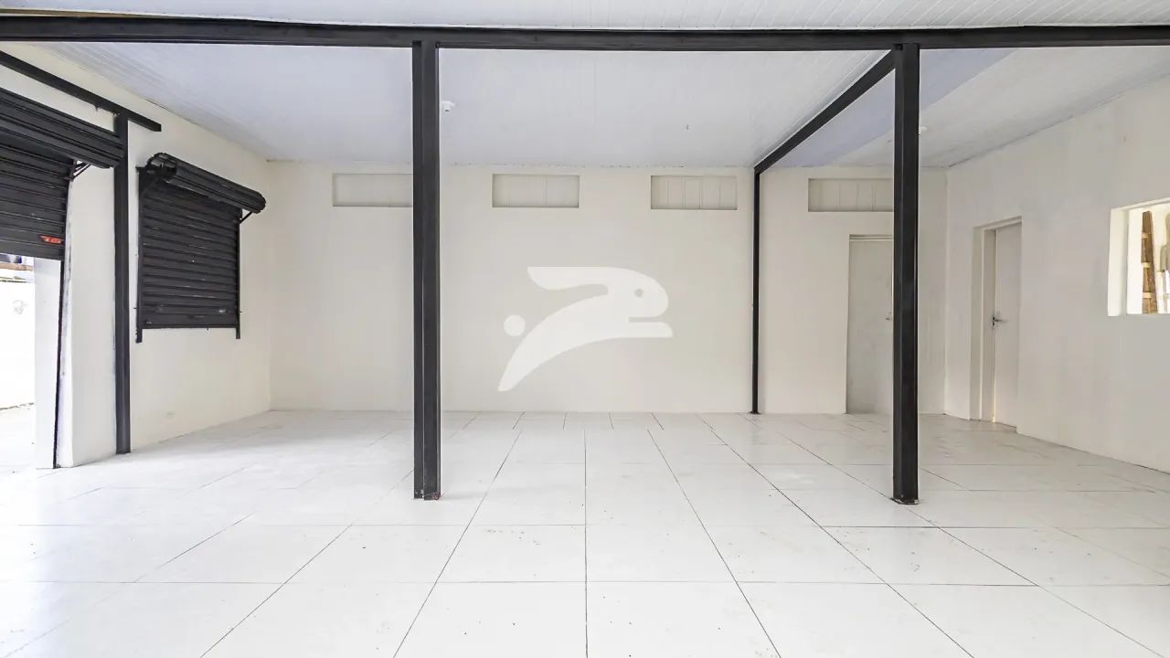Loja Xaxim 90m² - Foto 4