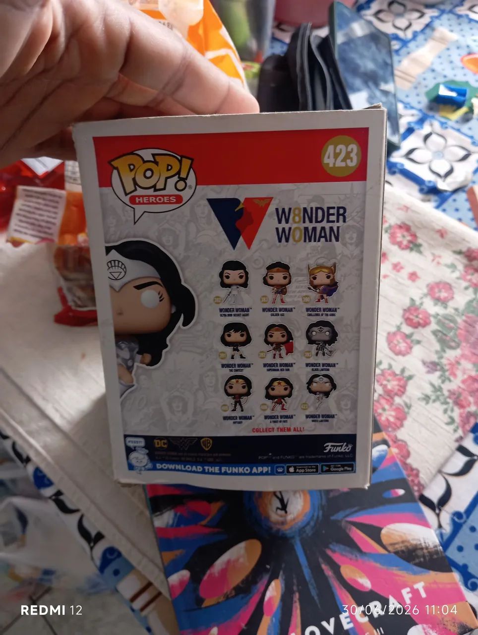Funko pop mulher maravilha lanterna branca - Foto 2