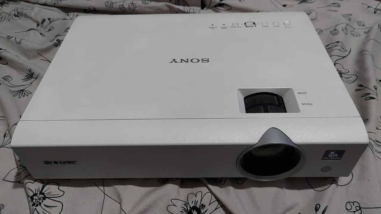 Projetor Sony vpl 140b