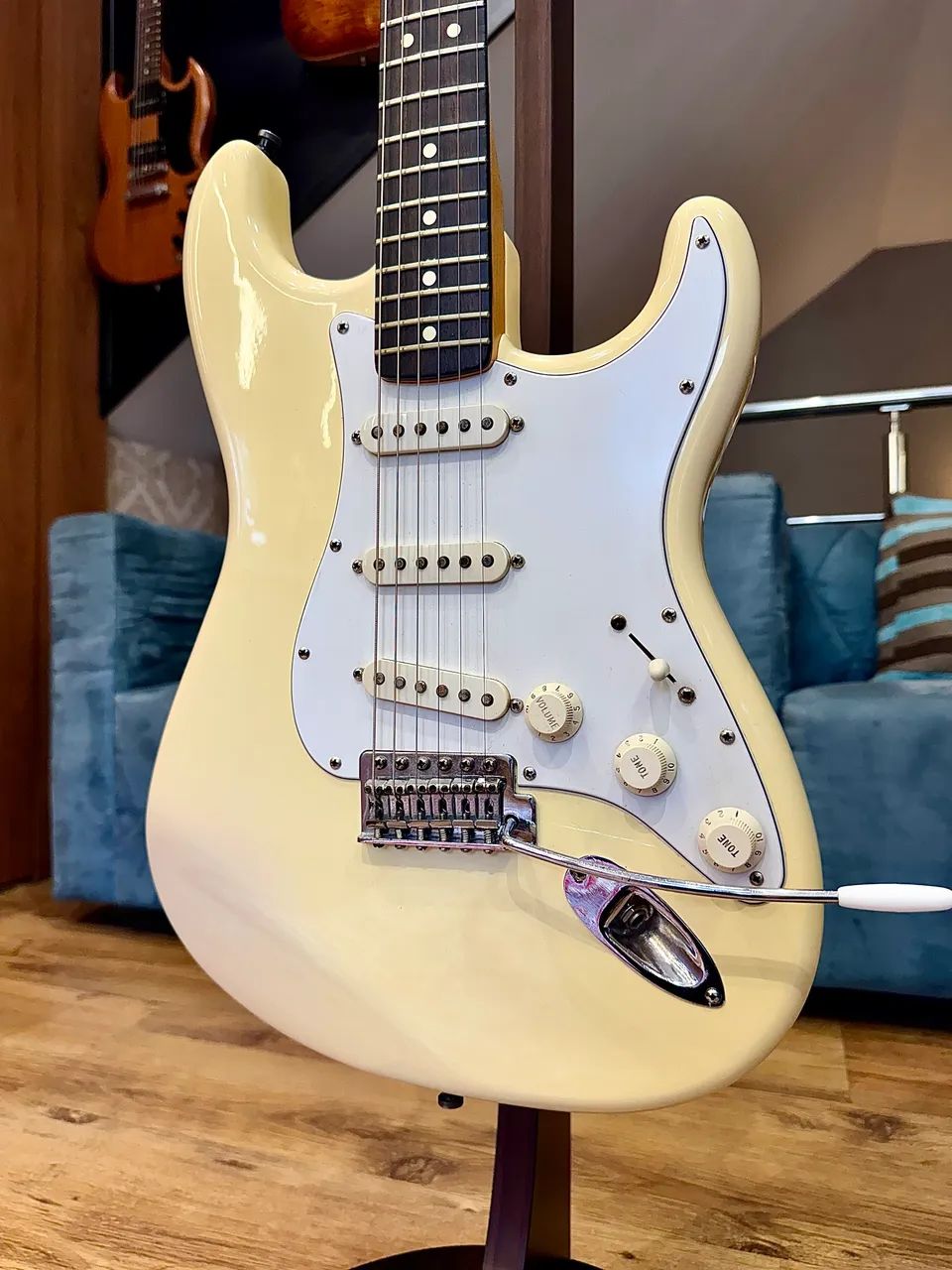 Fender Mex コンポーネント　オリンピックホワイト FENDER STRATO MEX OLIMPIC WHITE - Instrumentos musicais - Itália