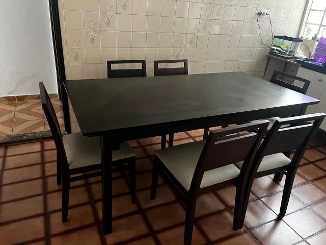 Mesa de Jantar em Madeira- 6 Cadeiras | Ótimo Estado - Foto 2