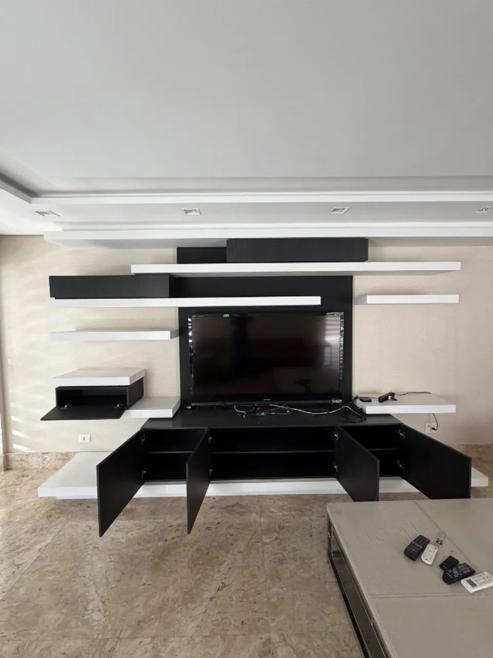 Rack para TV com painel em MDF - Foto 3