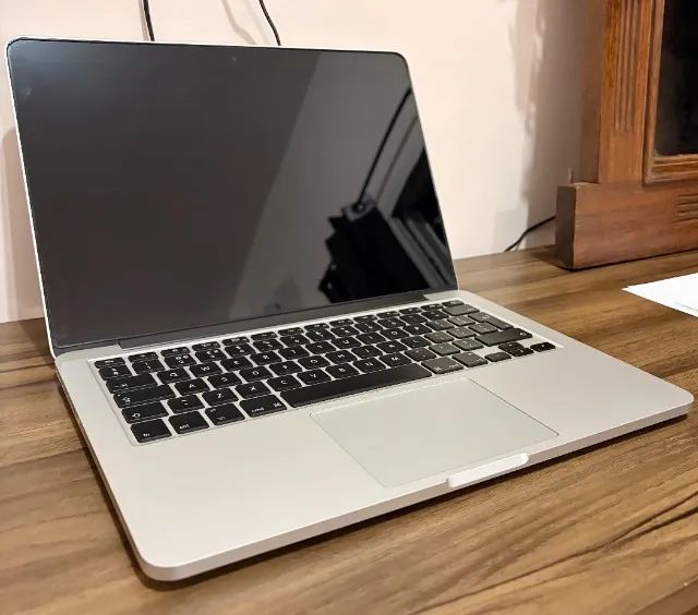 MacBook Pro 13" (2015) USADO - Foto 4