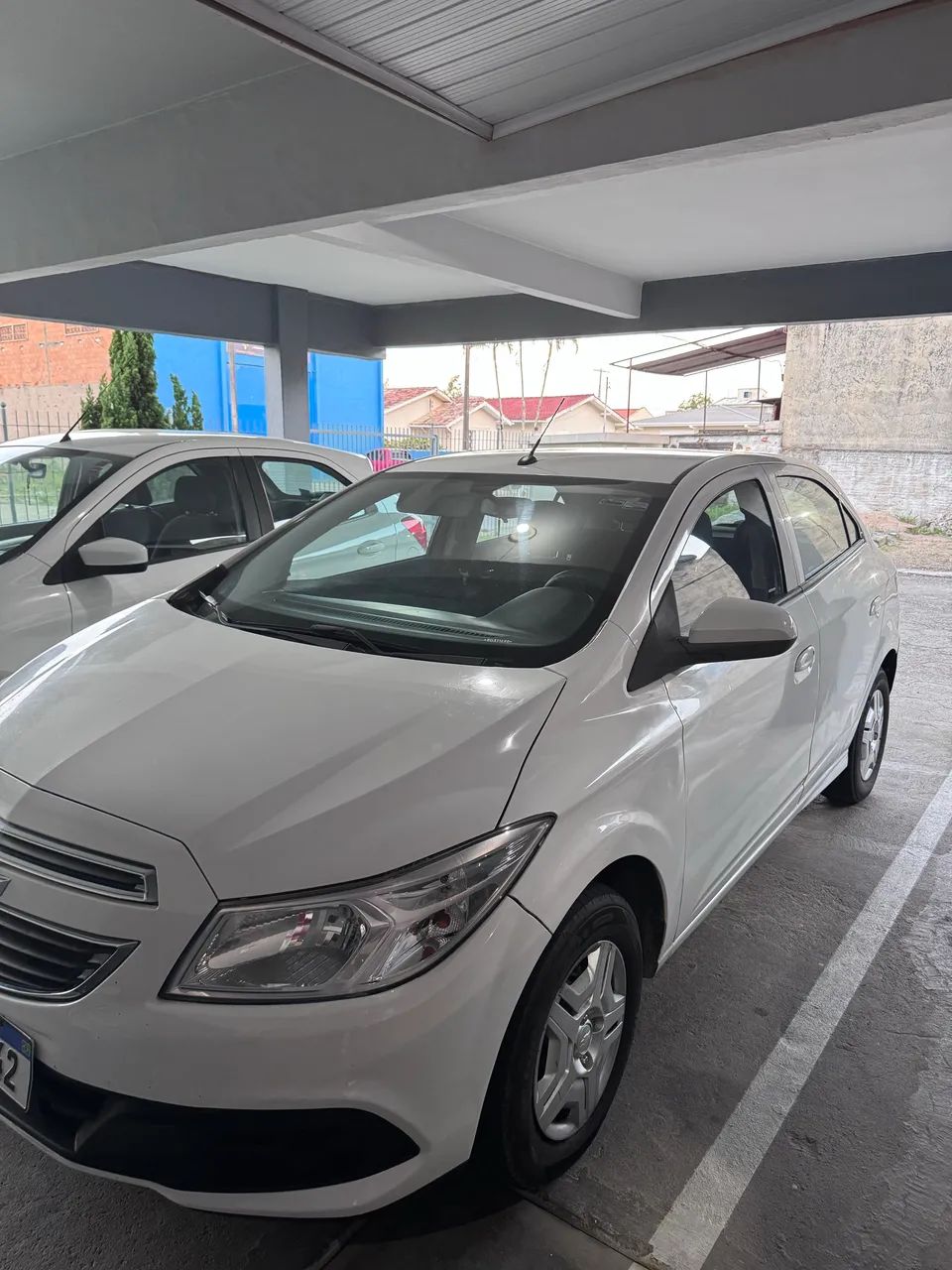 Chevrolet Onix Hatch LT 1.0 8V Flex Power Mec. 4P 2014 - Foto 3