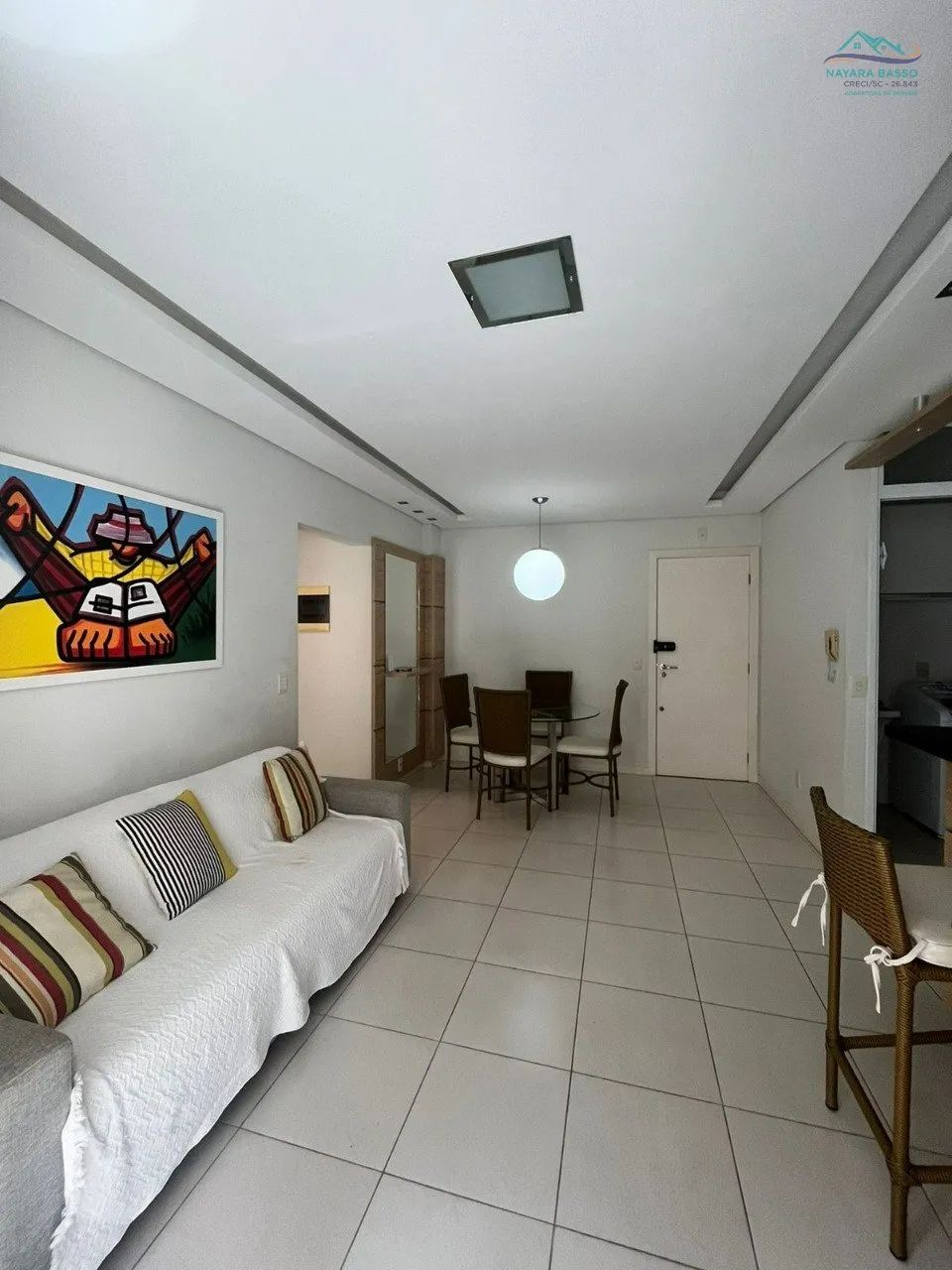 Apartamento Mobiliado de 2 Dormitórios para Locação Anual nos Ingleses - Foto 3
