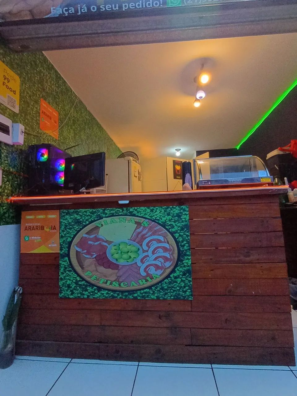 Balcão de madeira Rústico 