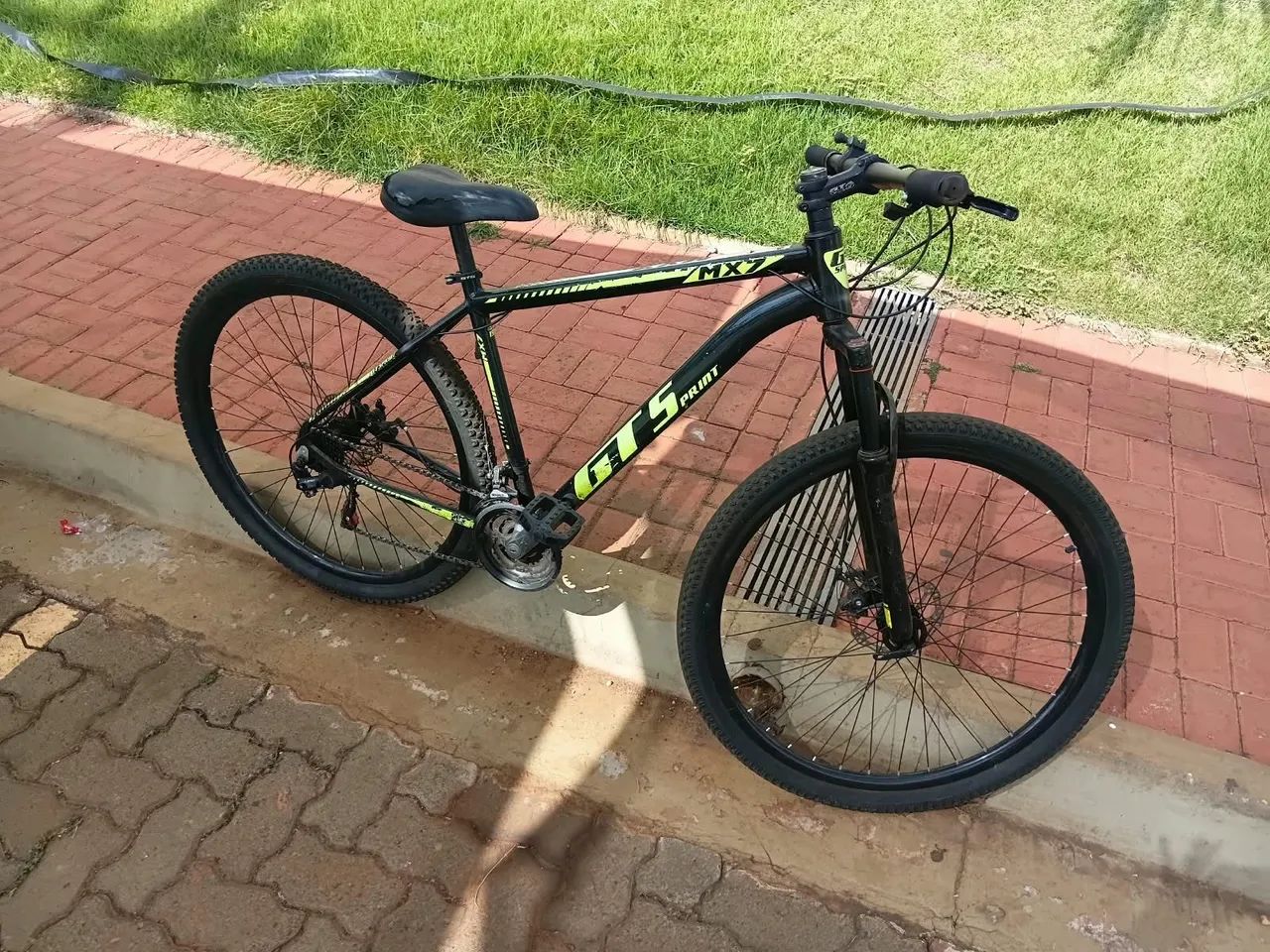 Vendo Bicicleta Aro 29 - Foto 2