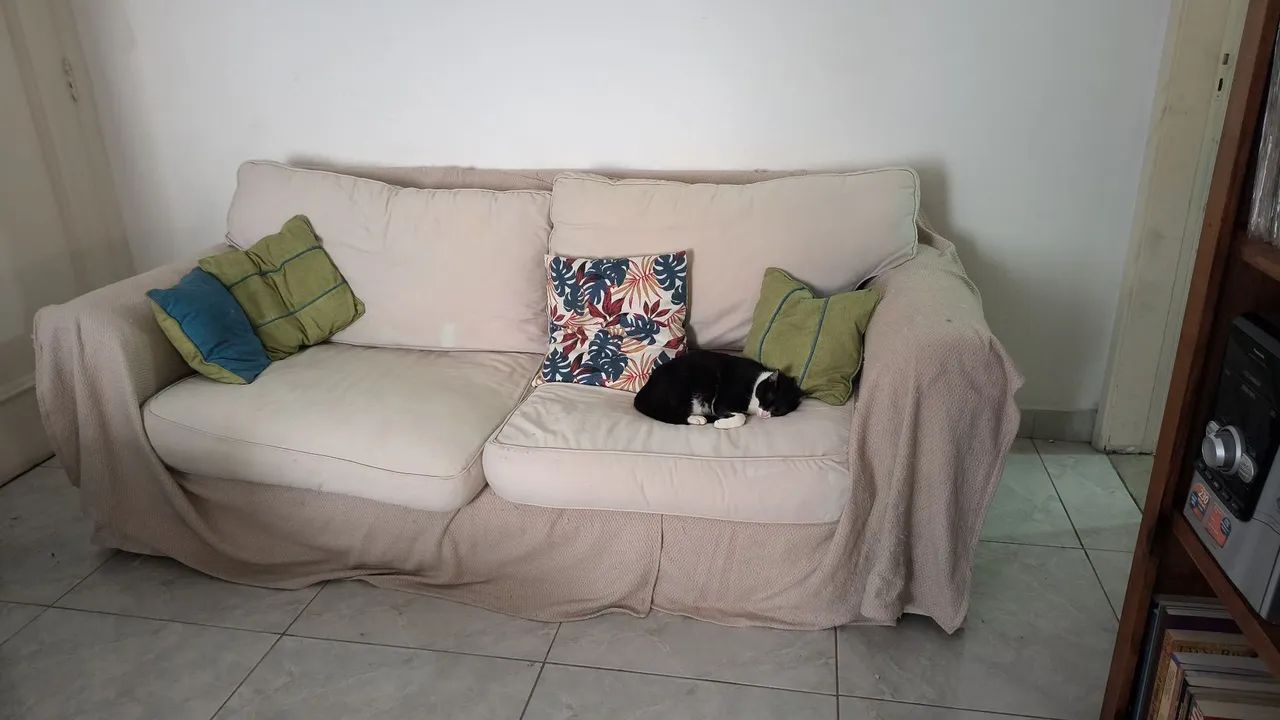 Sofá grande retirada no local