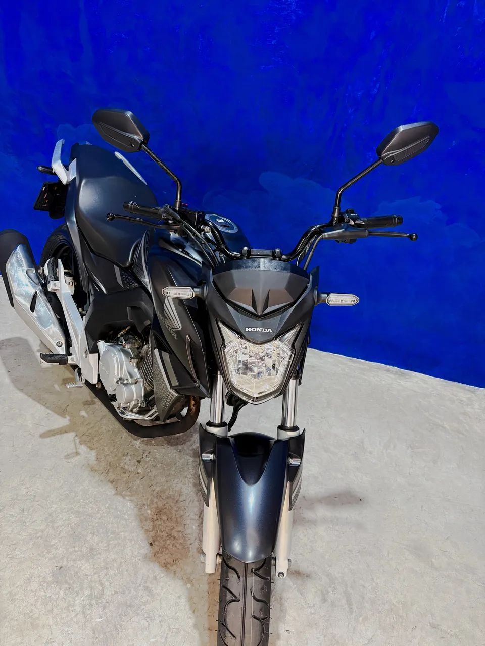 HONDA CB 250 TWISTER  - Foto 4