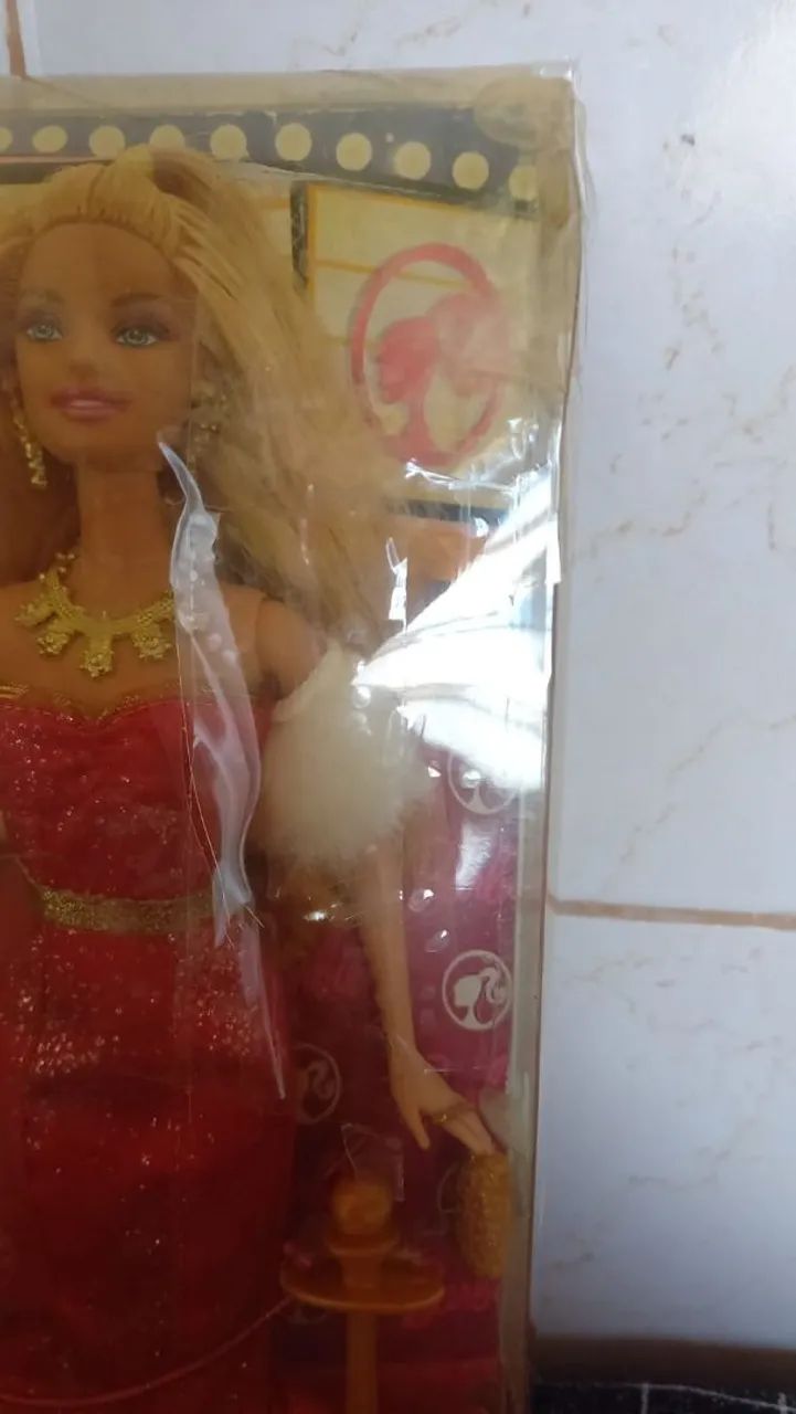 Barbie I Can Be Atriz com Caixa - Foto 2