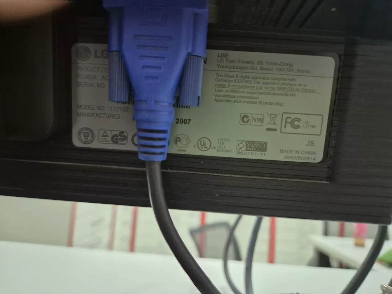 Conjunto de 2 monitores + 2 CPUs - Foto 4