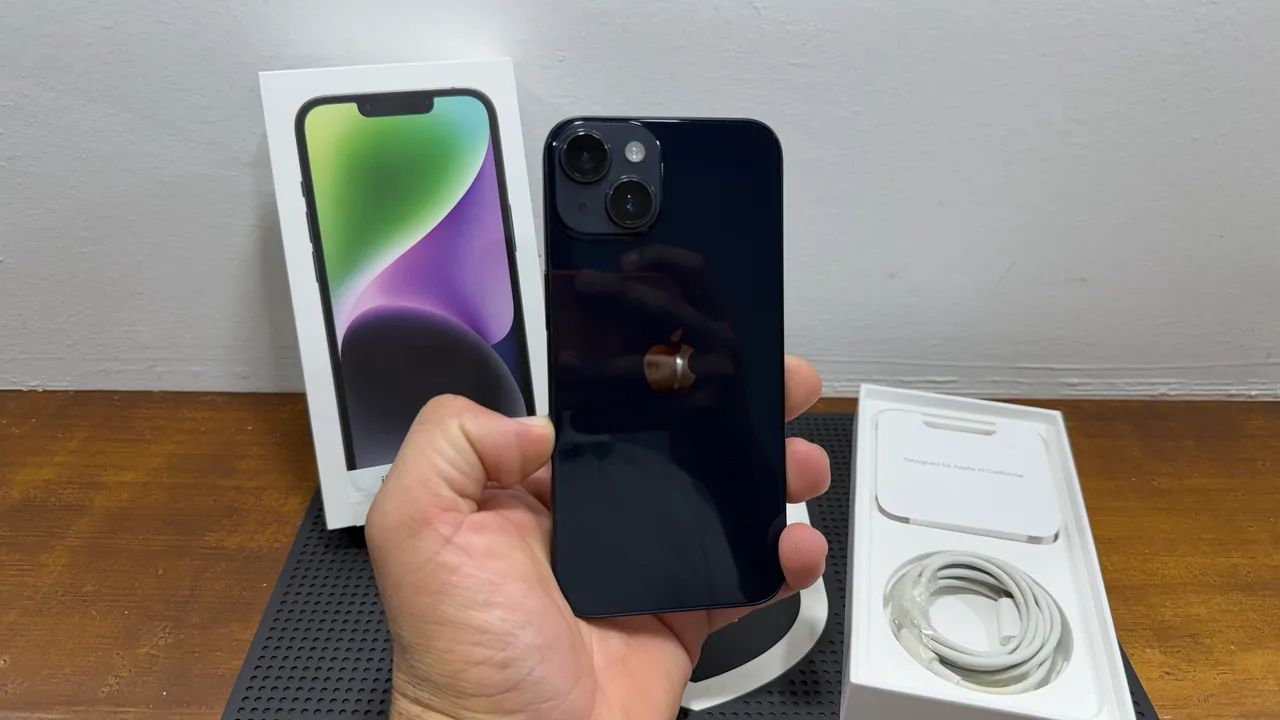 IPhone 14 128GB preto - usado 