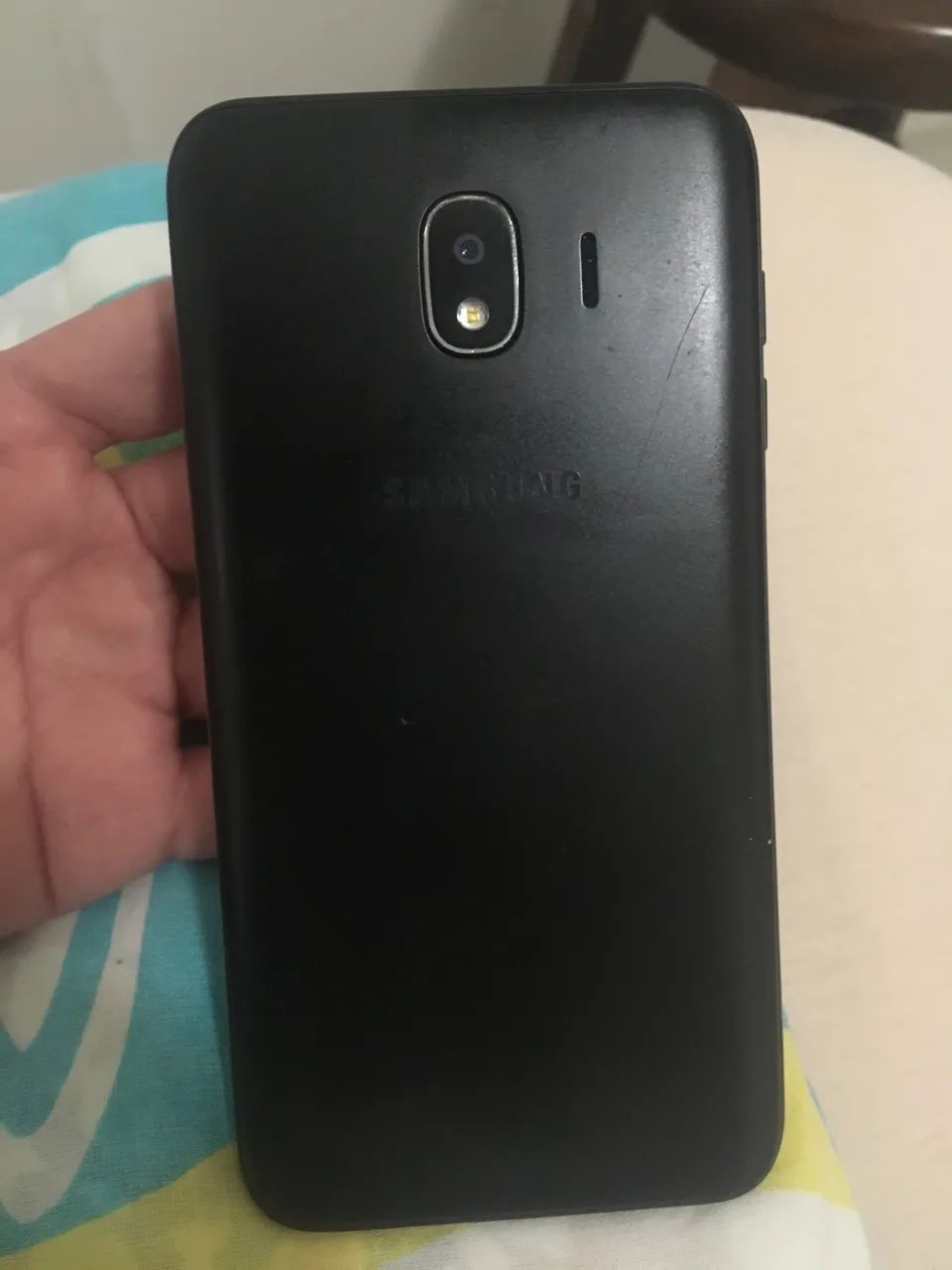 celular Samsung Galaxy J4 32gb - Foto 2
