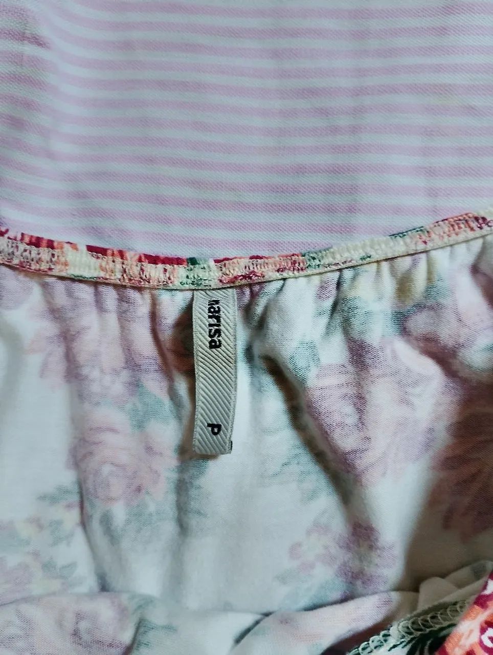 Blusinha floral tamanho P marca marisa  - Foto 2