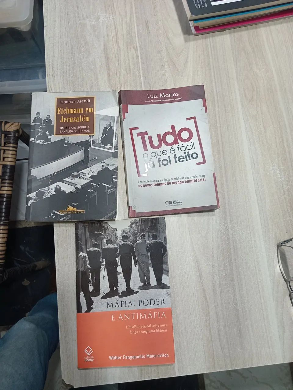 Livros - Livros e revistas - Jardim Mont Serrat, Varginha