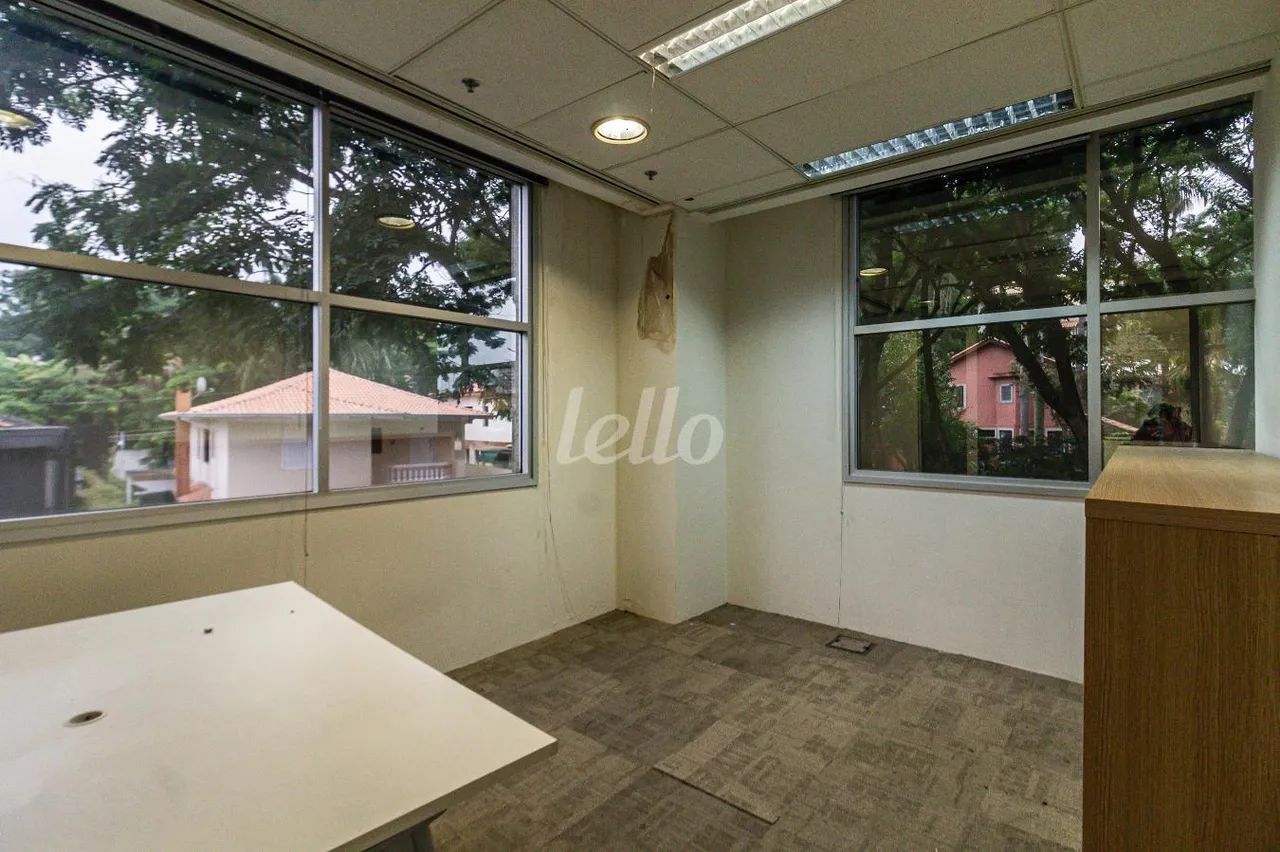 Comercial para alugar no(a) Jardim Morumbi - Foto 4